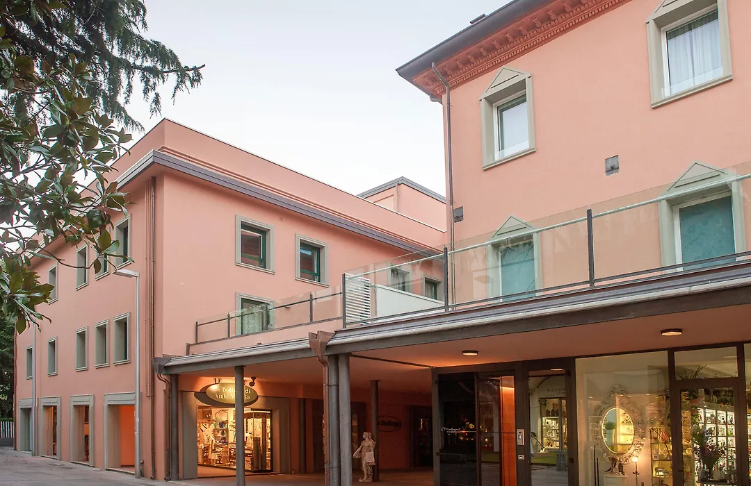 Metropol Ceccarini Suite - Luxury Apartments-1
